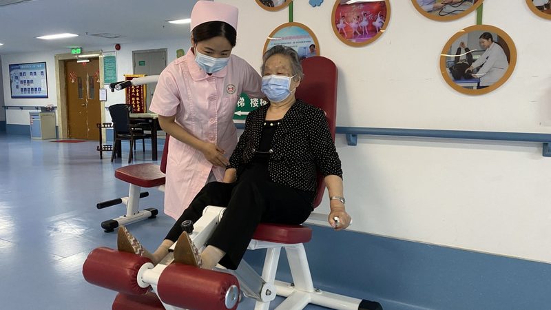 揭秘：护理院每月收费构成与影响因素